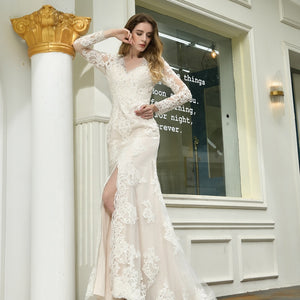 
            
                Load image into Gallery viewer, Kymirah Lace Split Bridal Dress
            
        